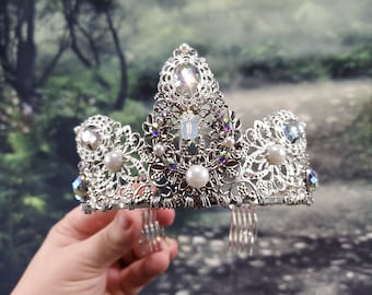 Regency Bridal Tiara - Silver Jeweled Crown - Regency Tiara - Circlet - Daphne Cosplay
