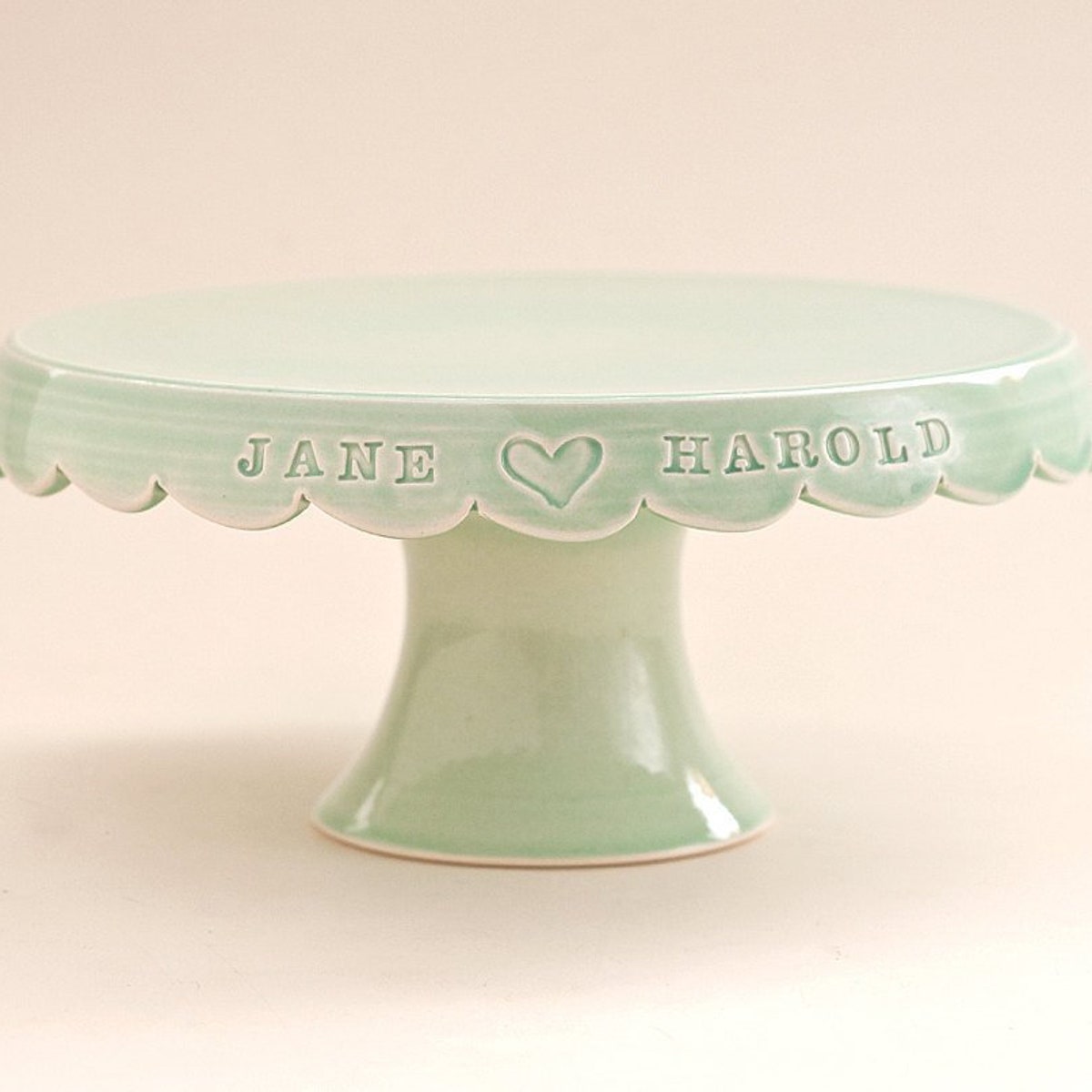 Personalized Cake Stand: A Vintage-inspired Custom Wedding Gift in Pottery - Etsy