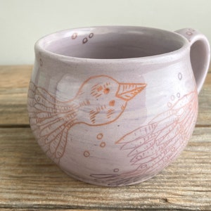 koffiemok folk geïllustreerd handgemaakt vogel kunst aardewerk afbeelding 5
