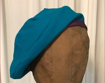 NVL 1930s shaped beret in turquoise wool 23 inch head plus size