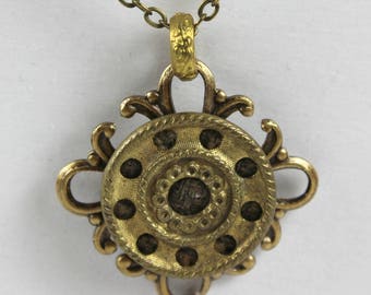 Antique Victorian Perfume Button Necklace