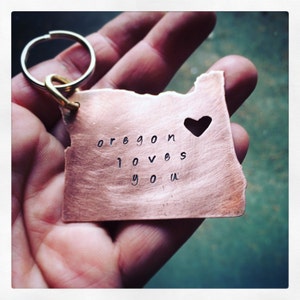 Personalized Oregon Loves You Keychain