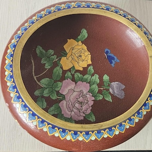 Vintage Chinese Cloisonne Bowl: Floral Statement Decor, 27cm