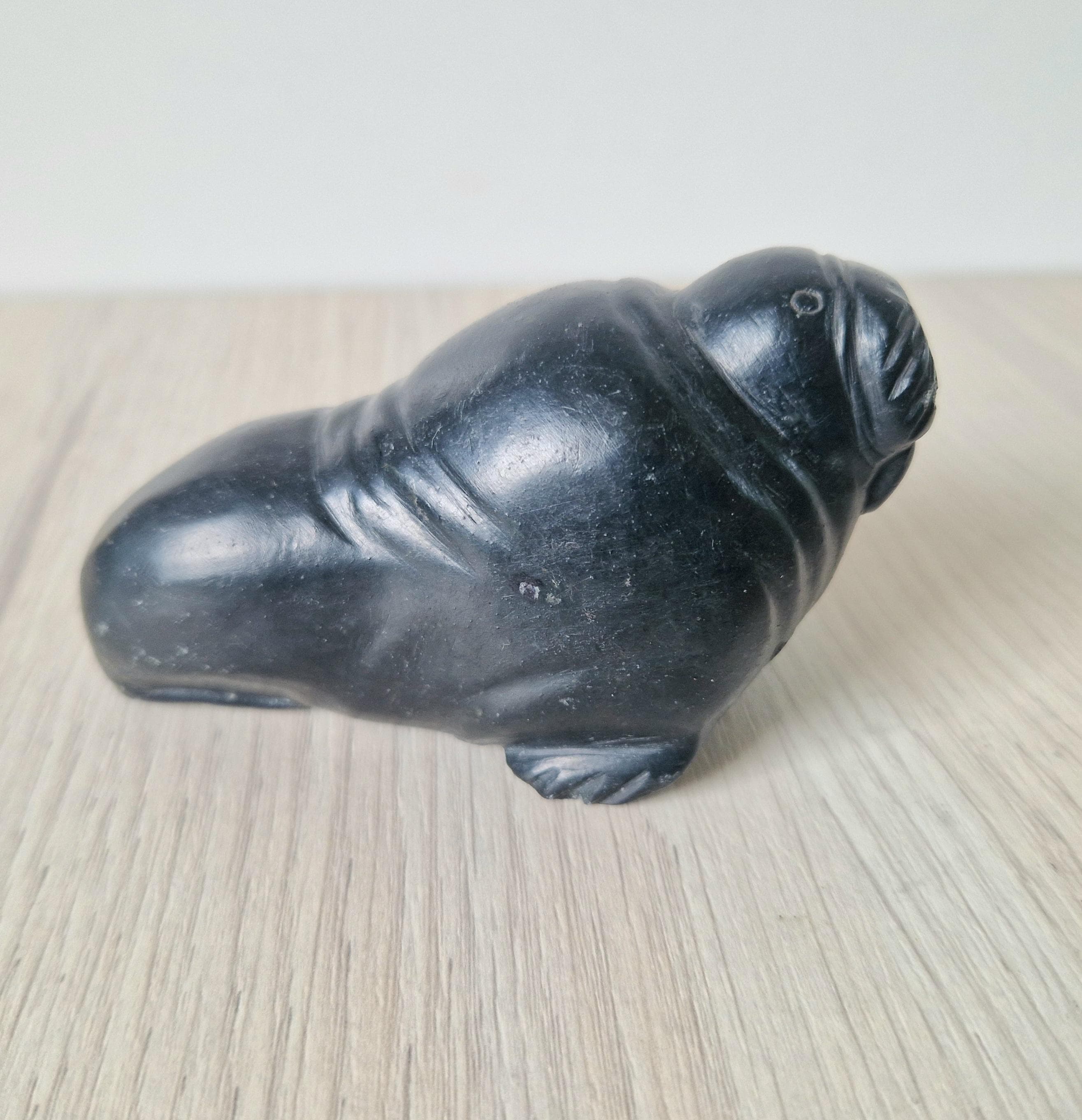 Inuit soapstone - Etsy 日本