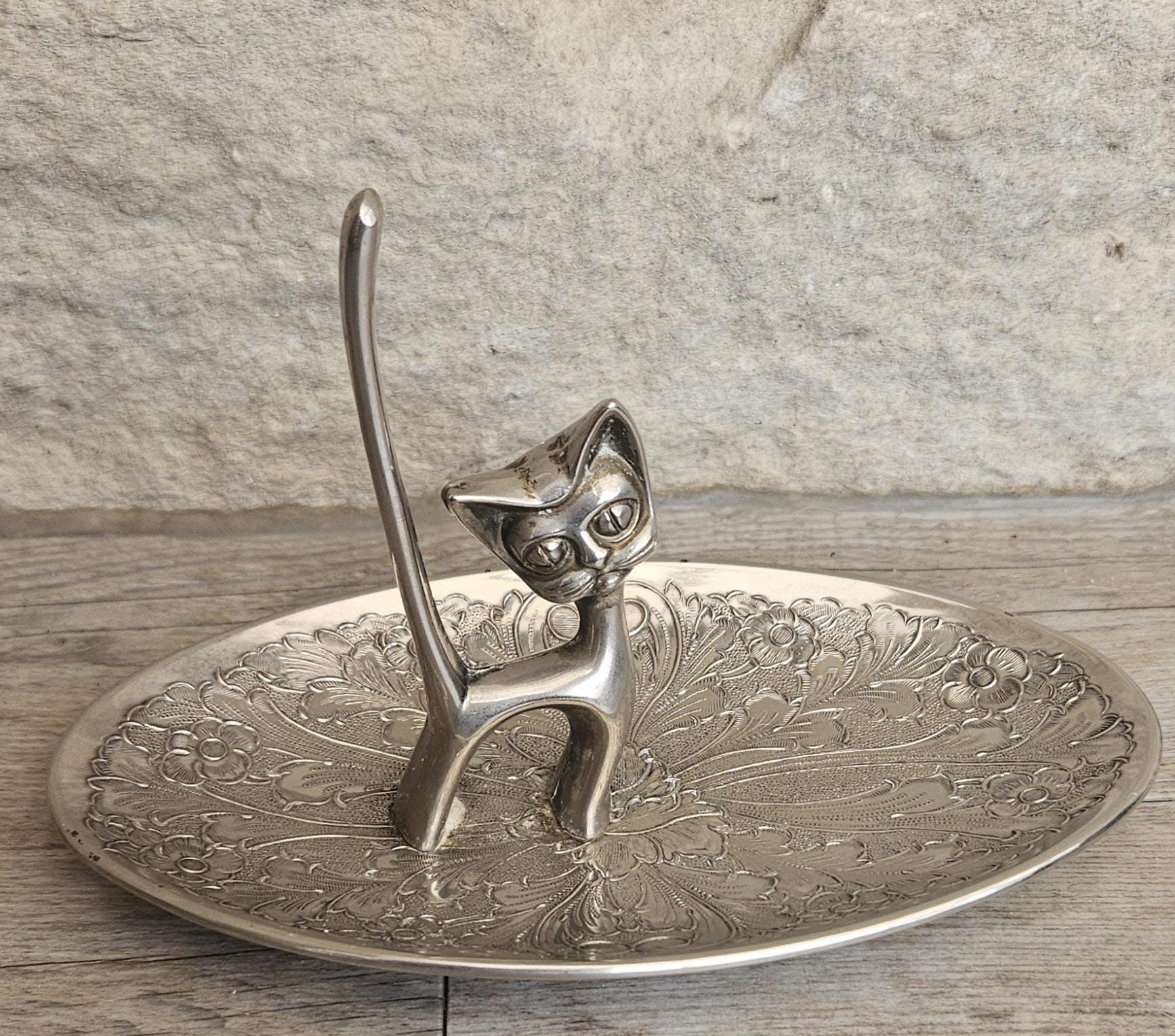 ヴィンテージシルバーメッキの猫型リングホルダー＆小物入れ、刻印入り