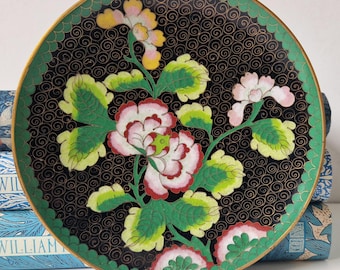 ヴィンテージの中国製七宝焼き皿、緑地に梅の花模様 - Etsy 日本
