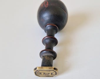 Antique Georgian Turned Fruitwood Treen & Brass Wax Seal Stamp Initials 'JWB'