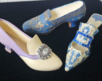 Vintage Miniature Shoe Ornaments Set of 3 Collectible Display Shoes Decorative Cottagecore Shelf Decor