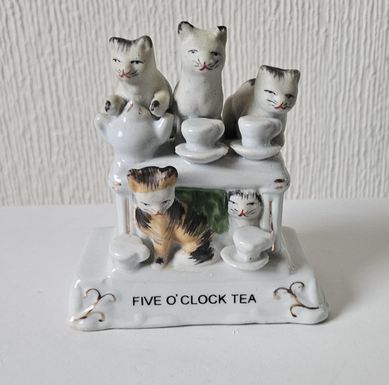 Cat Ornament Antique Victorian Fairings.five O'clock Tea.kittens