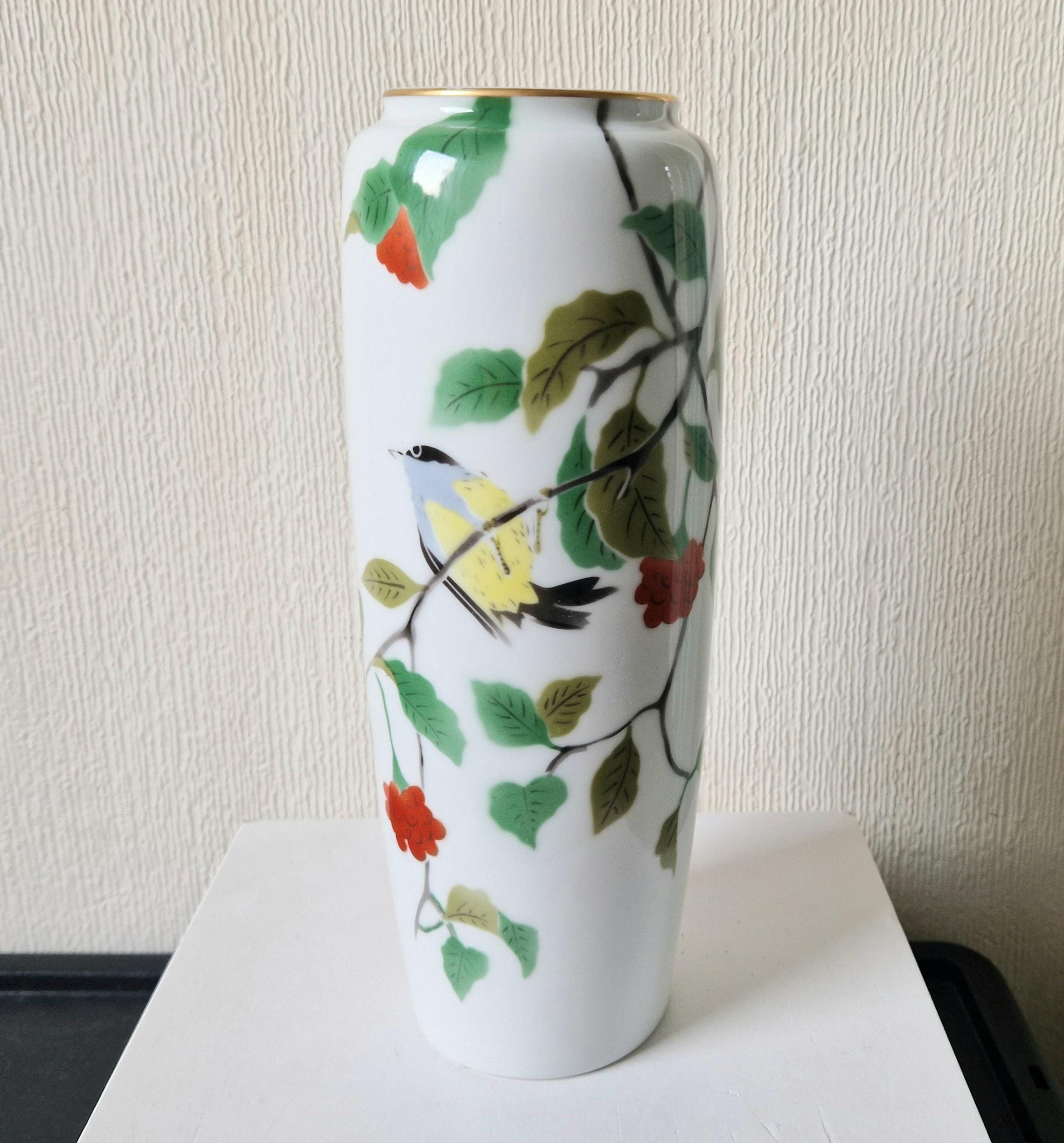 ヴィンテージ深川磁器花瓶：手描きの鳥と花、高さ11インチ - Etsy 日本
