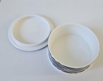 ヴィンテージ ハロッズ ラウンド トリンケット ポットと蓋 グリーン