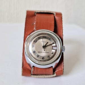 Vintage 30mm Small Timex Stainless Steel Mechanical Watch On Double Leather Military Strap