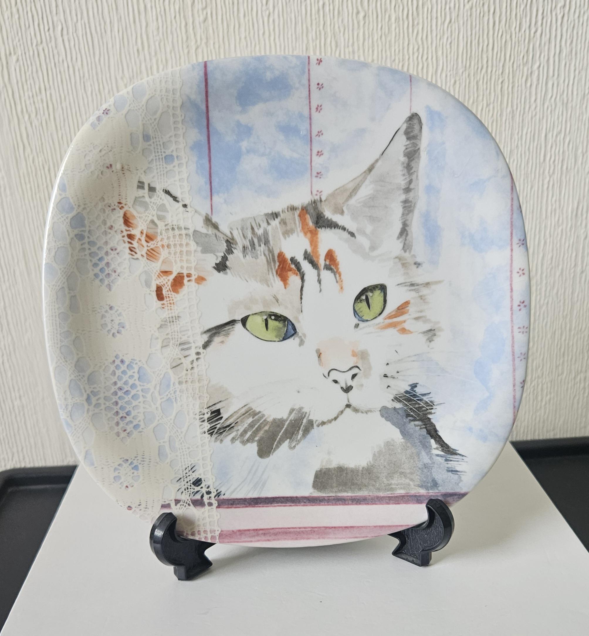 Vintage Porcelain Cat Plate Vista Alegre 8 Inch Square Coeur Minou 