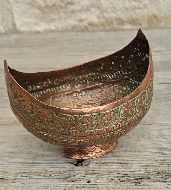 Antique Small Kashkul Begging Bowl Islamic Central Asia Coppe