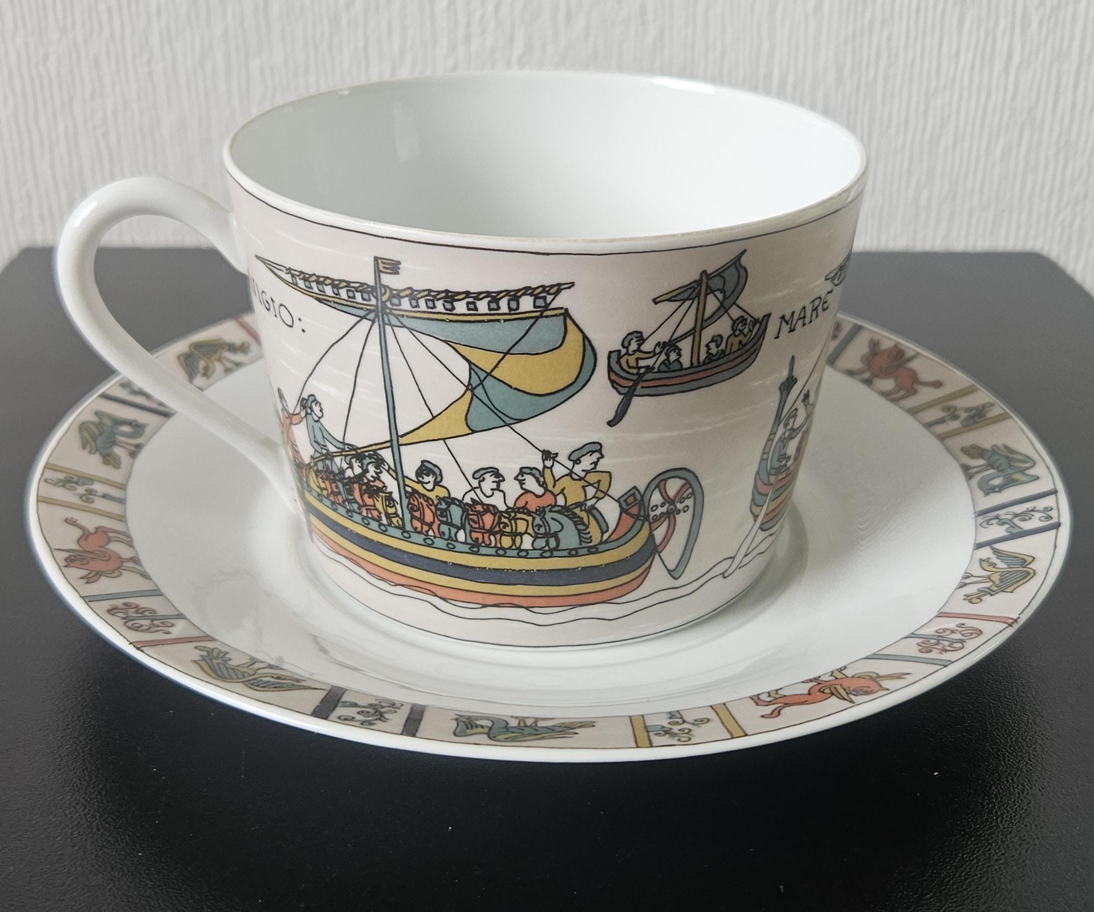 リモージュ フランス Capisserie de Bayeux キャニスター リモージュ フランス Capisserie de Bayeux キャニスター - メルカリ