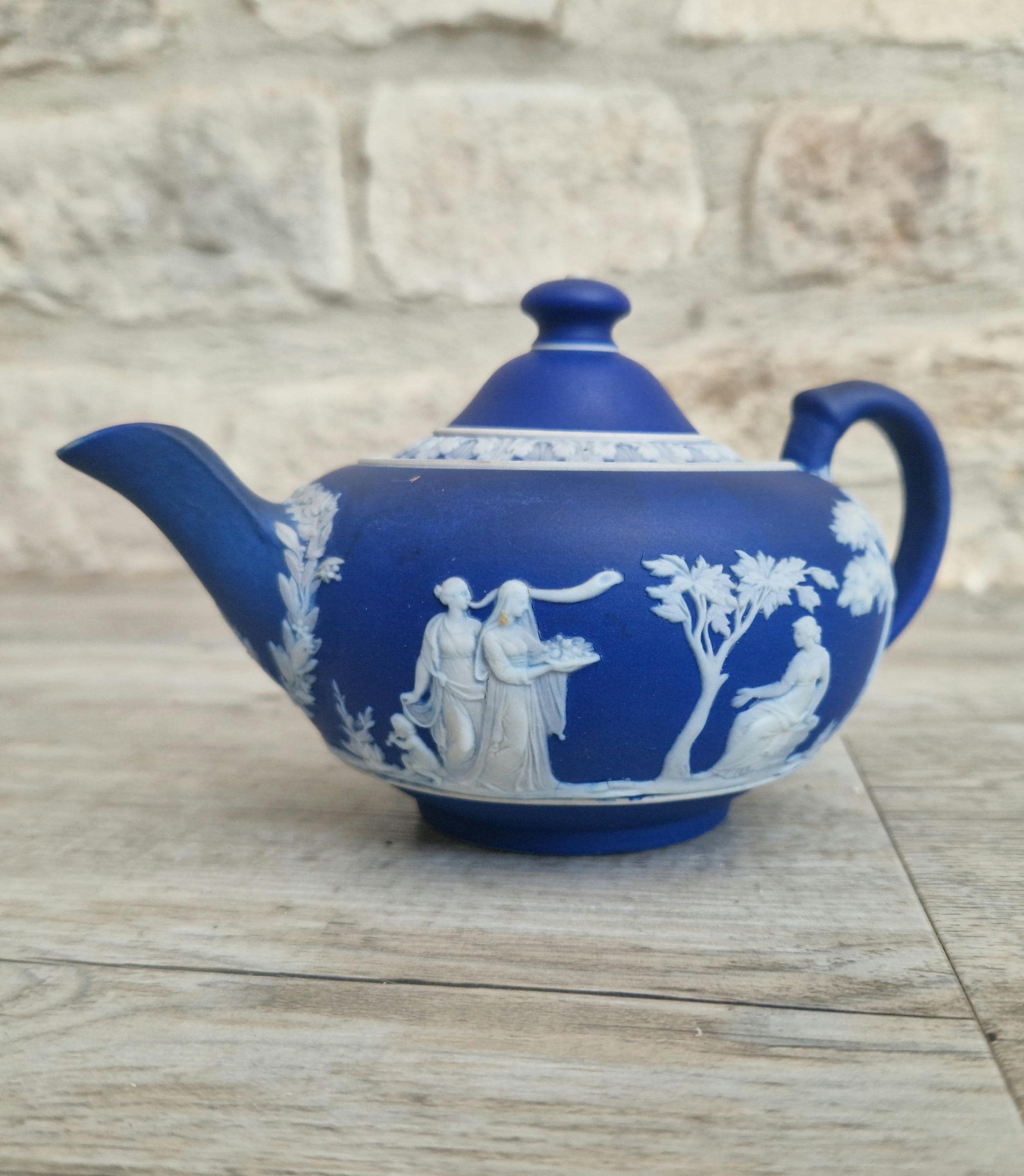 Wedgwood Jasperware Teapot - Etsy Canada