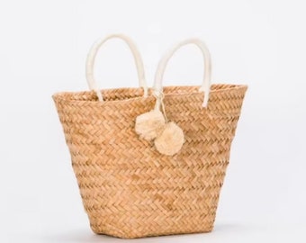 Unique handwoven fashion beach bag for women