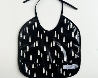 Wipeable tree bib