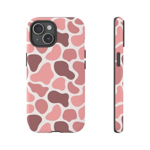 Op de afbeelding: Een telefoonhoesje voor een iPhone met een abstract patroon in roze en bruin.
