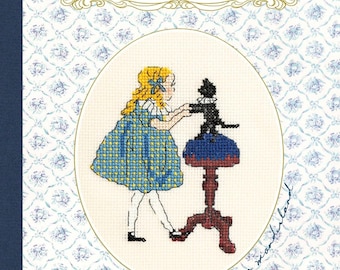 Wonderland Cross Stitch - Japanese Craft Book