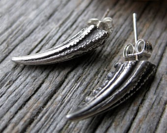 FA-6033 2 Pieces Avian Bird Claw Foot Talon Stampings ~ Oxidized Jewelry Findings ANTIQUE SILVER