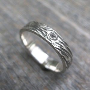 BARNWOOD 4mm cedar woodgrain ring faux bois sterling silver wedding band Ready to Ship image 2