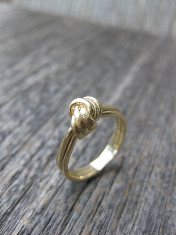 No stone engagement rings deals