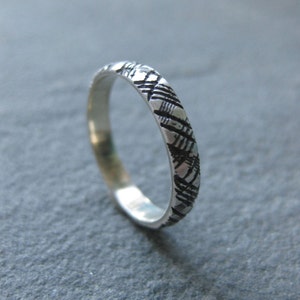 Thinnest PLAID sterling silver 3mm ring Made to Order image 1