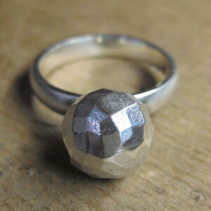 GEODESIC vintage sterling Victorian Button ring size 6