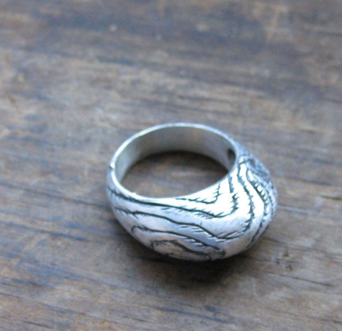 Woodgrain Stone Silver Ring