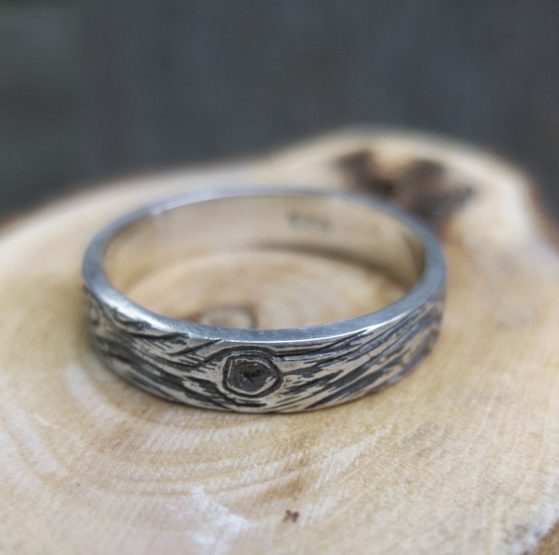 BARNWOOD 4mm cedar woodgrain ring faux bois sterling silver wedding band Ready to Ship image 5