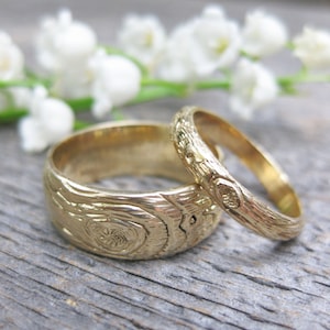 woodgrain wedding band set GOLD wood grain ring PLYWOOD 14 kt yellow faux bois, made to order image 1