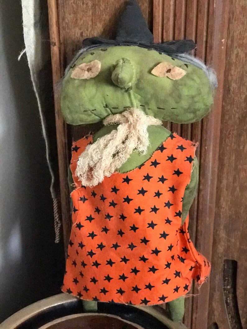 Primitive Halloween Witch