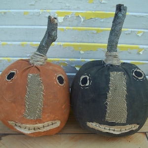 Primitive Halloween Pumpkins