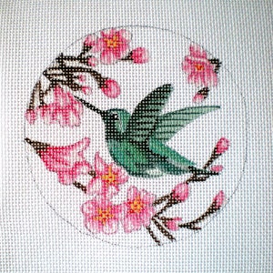 Needlepoint Canvas Handpainted 4" Hummingbird and Flowers on 18ct.