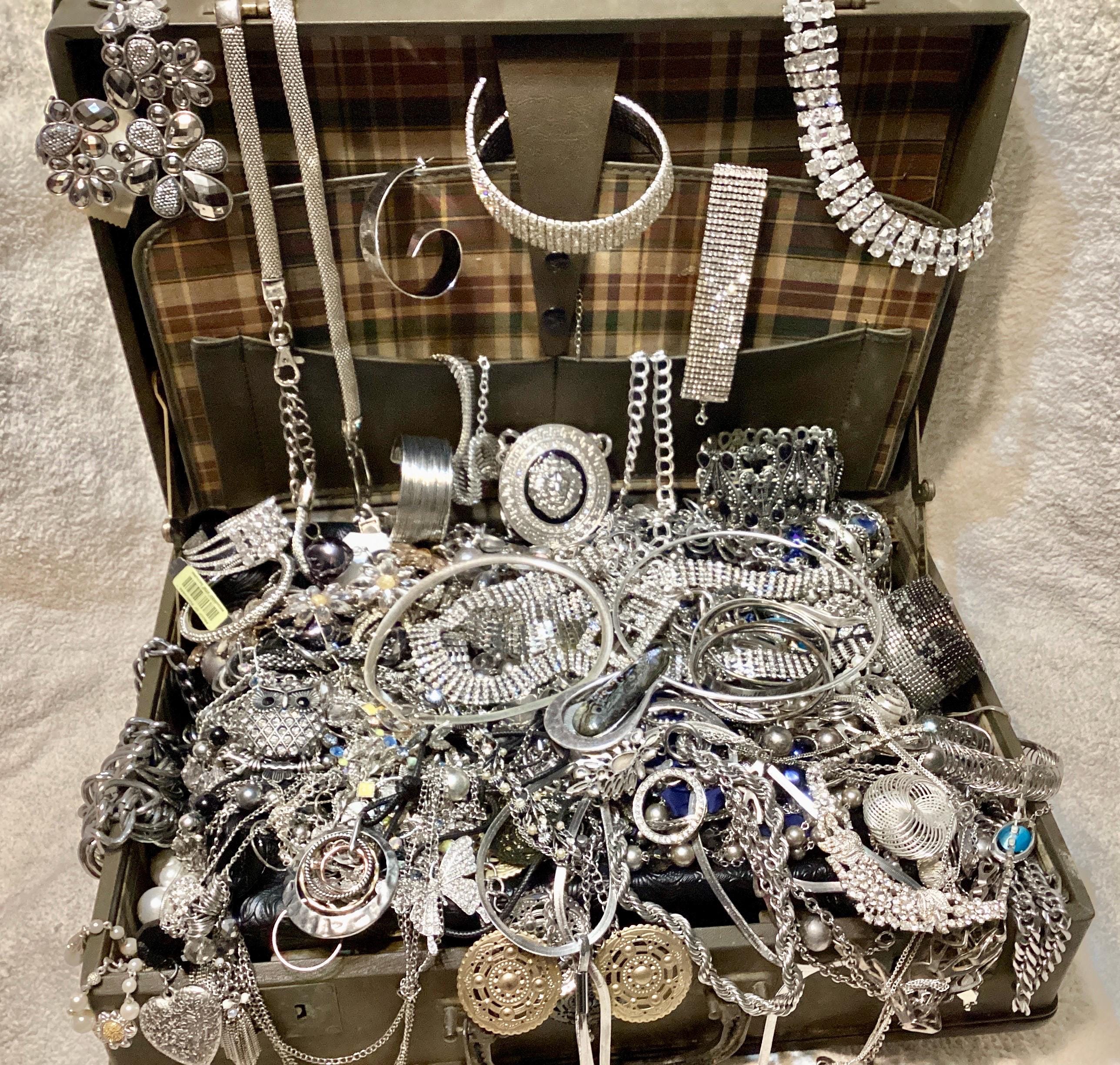 【送料無料】 Jewelry Mystery Bag Canada Etsy - アクセサリー