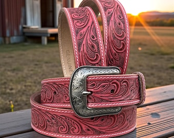 Vintage Western Pink Floral Embossed Leather Whipstitch Belt Silver Buckle S Vintage Western Pink Floral Embossed Leather Whipstitch Belt  main image 2