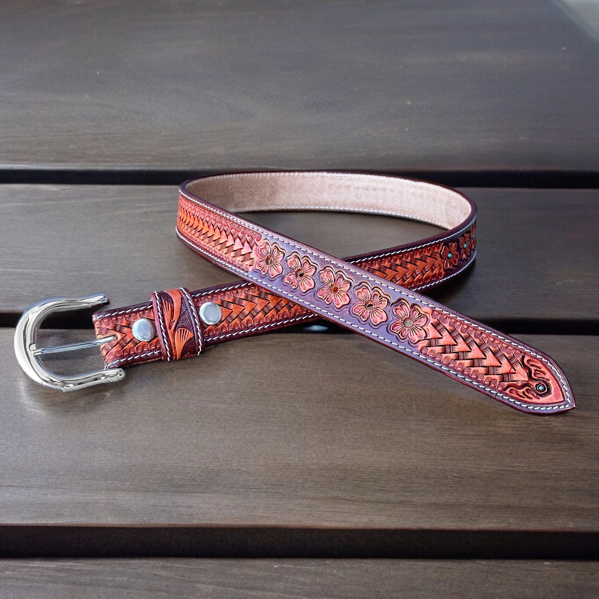 Western Fashion Style Floral Engraved Buckle Full Grain  display picture 1