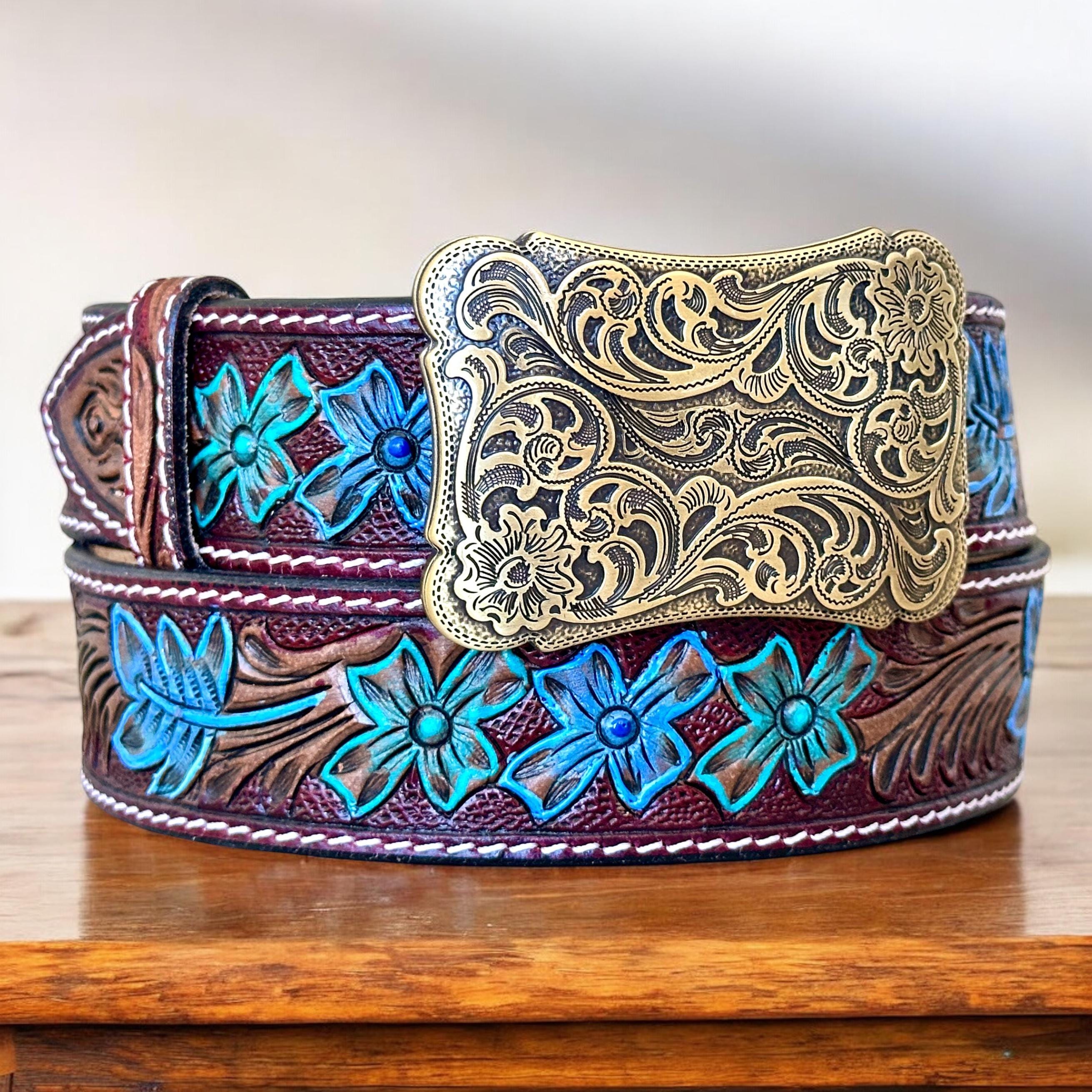 Cowgirl Western  Cross Concho Braided Belt Genuine Hand tooled Leather Sz 32 Red 2 Inch Hand-Tooled Artesanal Beaded Leather Belt – Texas  main image 2