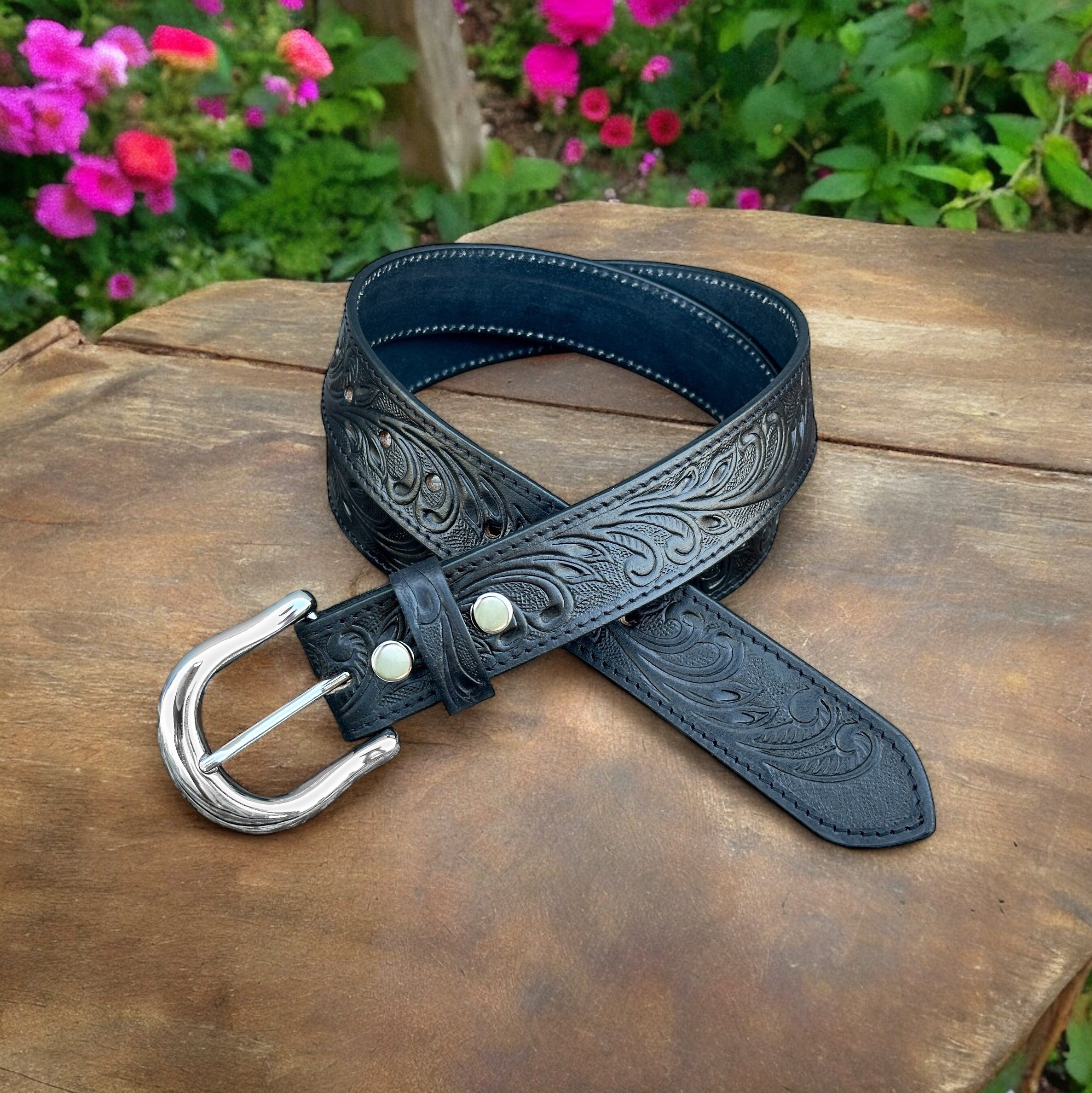 Mallory Leather Tooled Western Black Belt Floral Embossed Texas Women\'s Size 30 Hand-carved Western Leather Belt: Floral Embossed Full Grain  main image 4