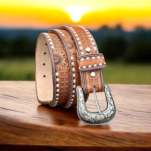 Western Floral Leather Belt For Men, Cowboy Style Embossed Tooled Full Grain Leather Belt Removable Buckle, Ranch Gift 1-1/2&quot; Wide