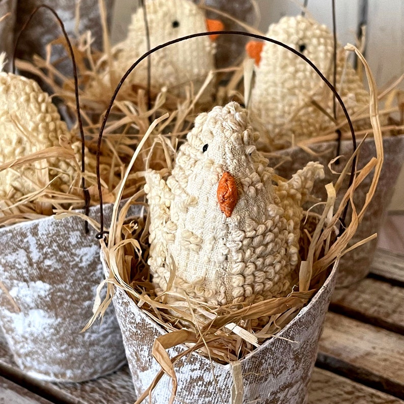 Primitive Spring Easter Chicks, home decor image 2