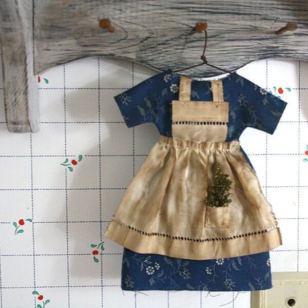Primitive Vintage Folk Art Doll Dress Ornie