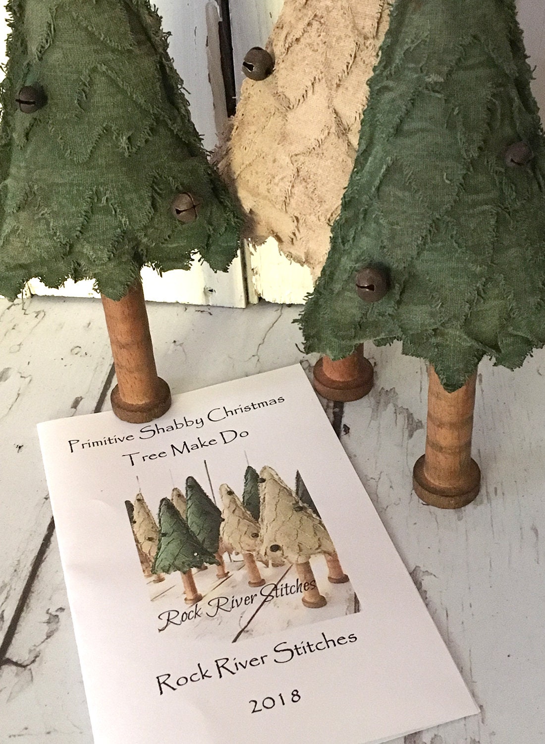 DIY Fabric Snowman - The Shabby Tree