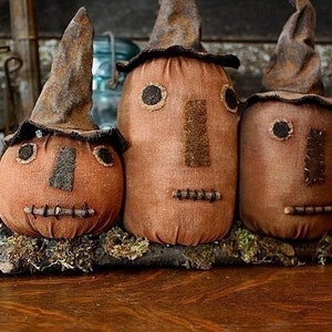 PATTERN Primitive Folk Art Halloween Witch Pumpkin Shelf Sitter Digital PDF Pattern image 3