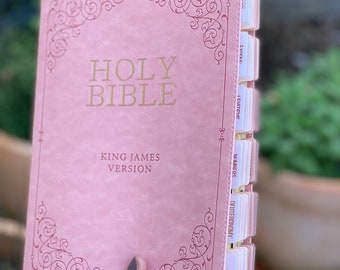 Pink Faux Leather King James Bible: Rose Gold Tabs, Large Print