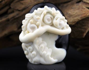 Lampwork Glass Black Ivory Cameo Garden Hat Series