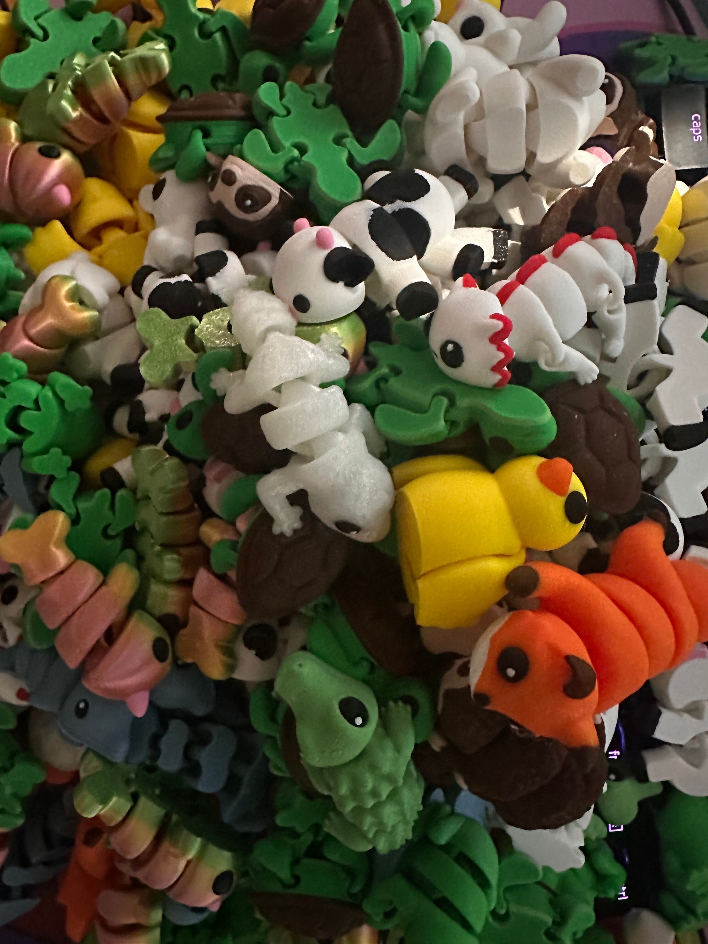 Mini Fidget Animals Mystery Pack (5-pack) - Etsy