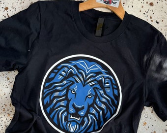 Lion medallion Tee