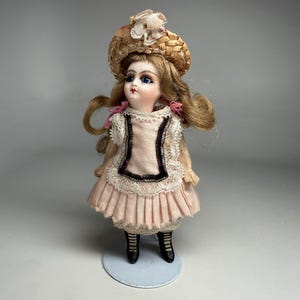 Poupée Ancienne Mignonnette En Bois – 18 Cm – Années 1900 – état D’usage